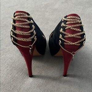 Black Peep-Toe Heels with Golden Accent